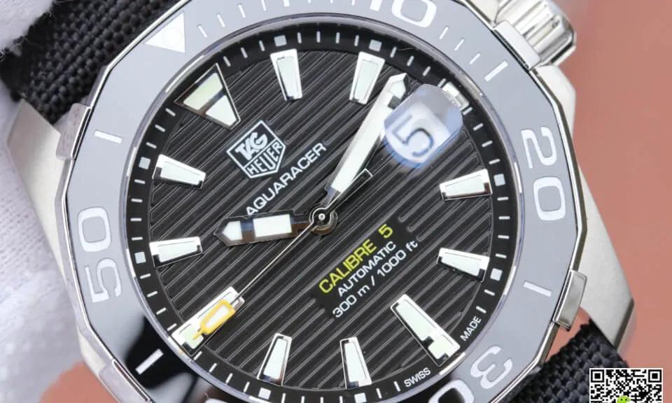 Tag Heuer Aquaracer 300M WAY211A.FC6362 V6 Factory 1:1 Best Edition Replica Watch Black Bezel